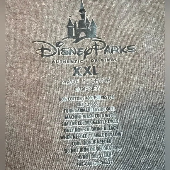 Disney’s Minnie Mouse Crop Top Size XXL - Picture 7 of 7